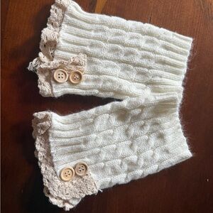 Cream Knit Fingerless Gloves with Button Detail